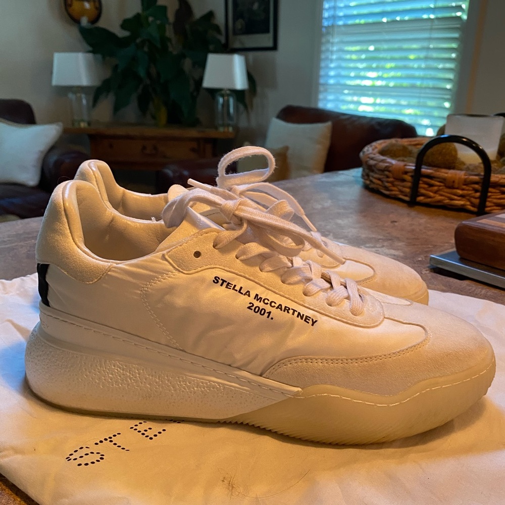 Stella McCartney Loop Sneakers, Women’s Size 39.